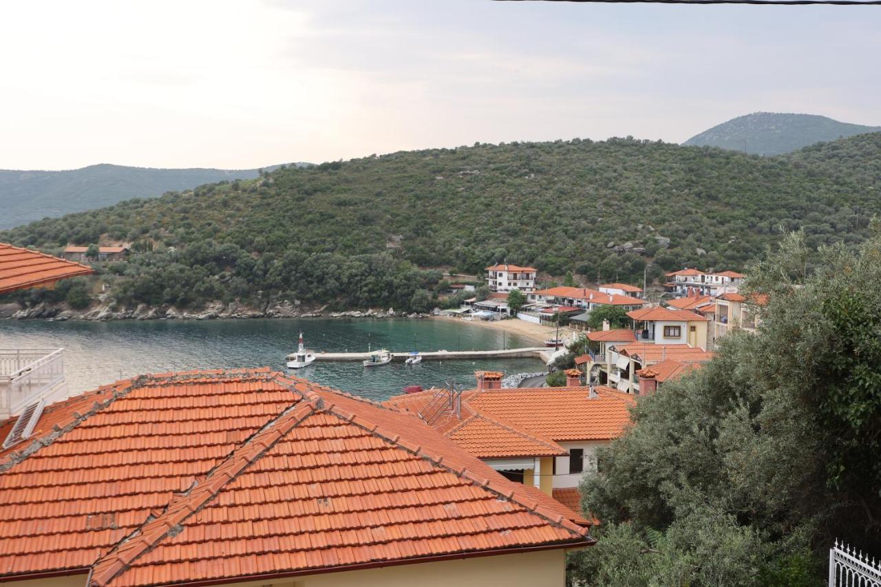 Island Boutique Apartments Pyrgadikia Eksteriør billede