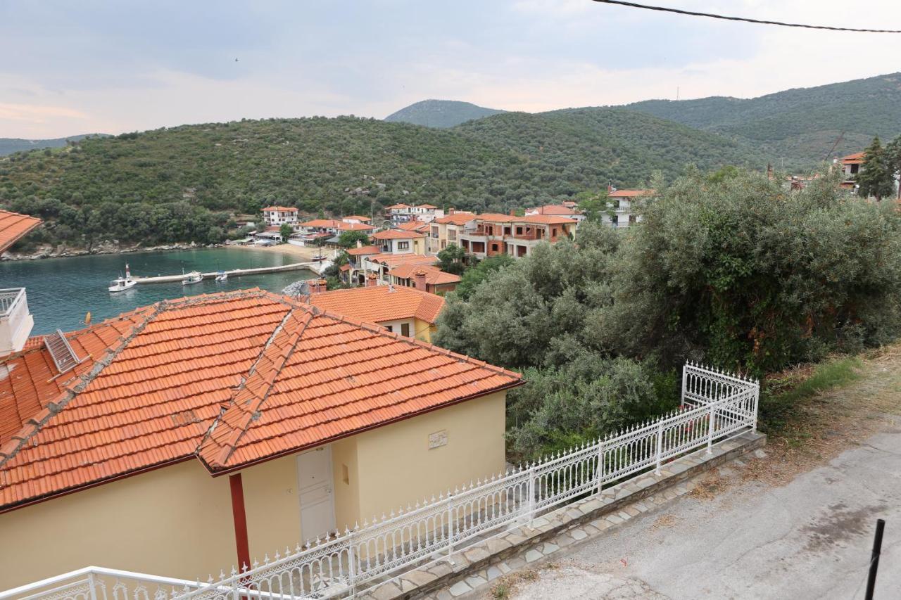Island Boutique Apartments Pyrgadikia Eksteriør billede