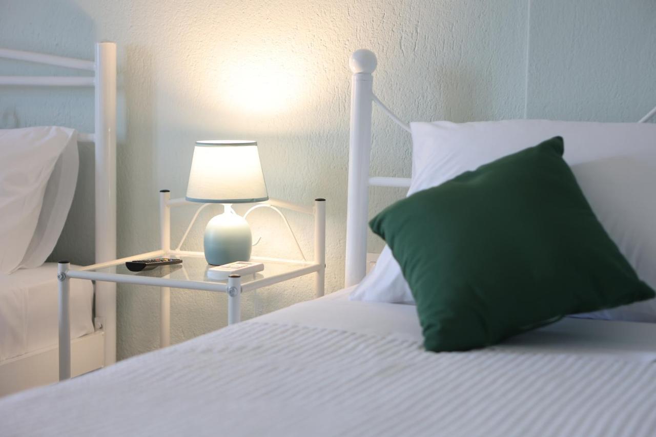 Island Boutique Apartments Pyrgadikia Eksteriør billede