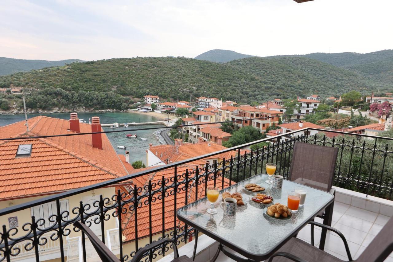 Island Boutique Apartments Pyrgadikia Eksteriør billede