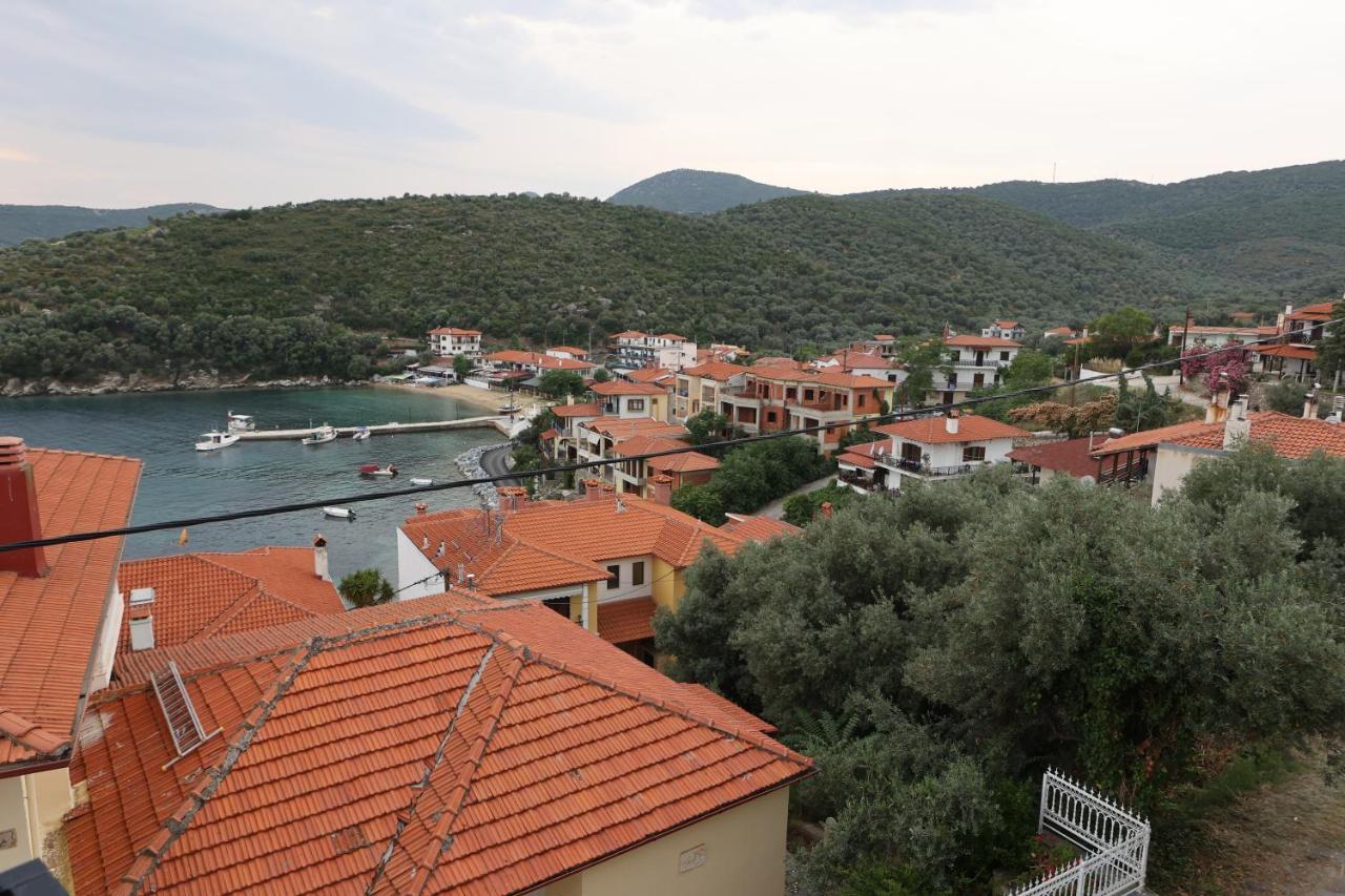 Island Boutique Apartments Pyrgadikia Eksteriør billede